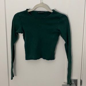 Dark green crop shirt